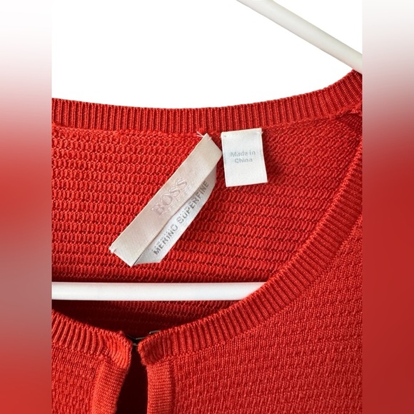 Hugo Boss Virgin Wool Red Orange Peplum Style Metal Clasp Cardigan Sweater M - Picture 9 of 12